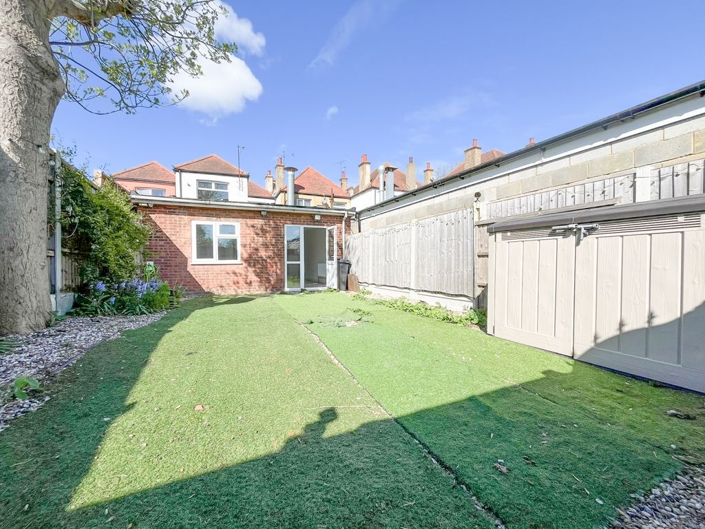 Property photo 3 of 17 Img_1687