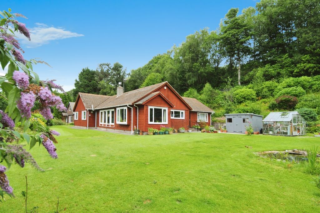 Property photo 1 of 19 Photo