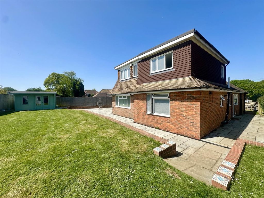 Property photo 3 of 21