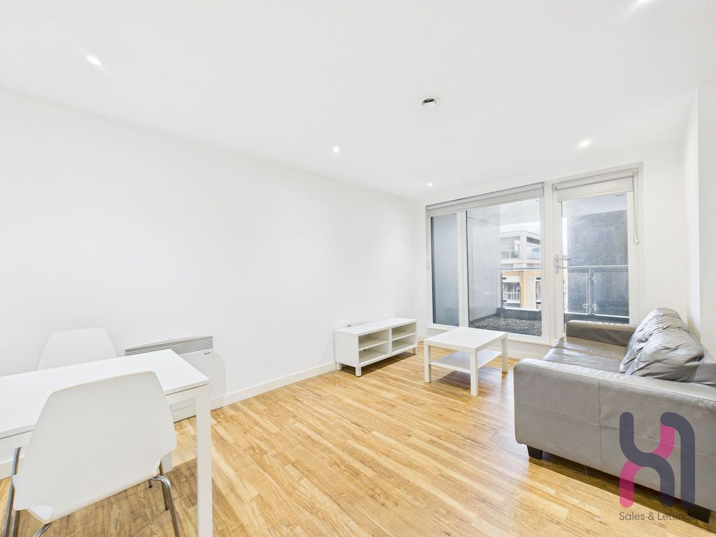 Property photo 2 of 26