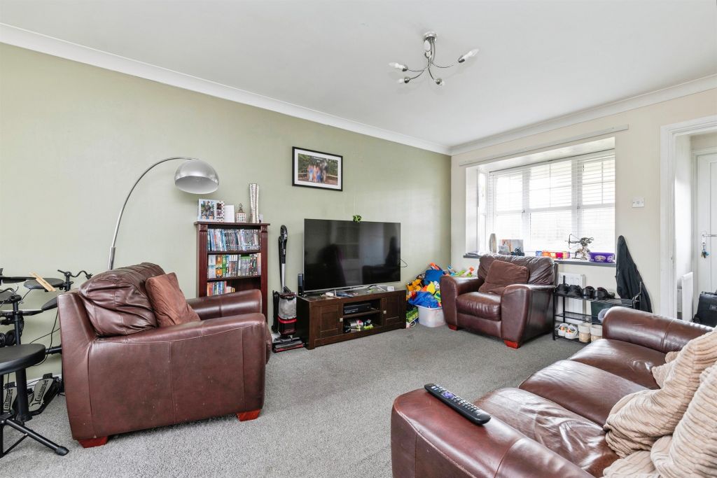 Property photo 3 of 15