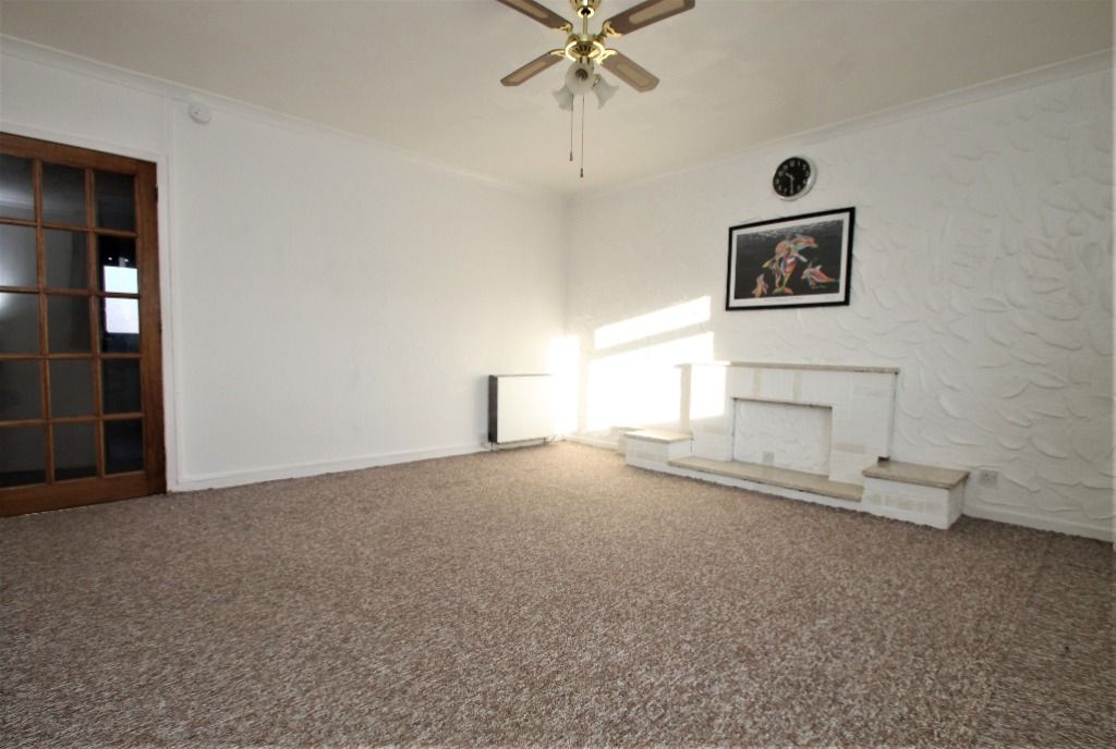 Property photo 3 of 14 2_15792703979722