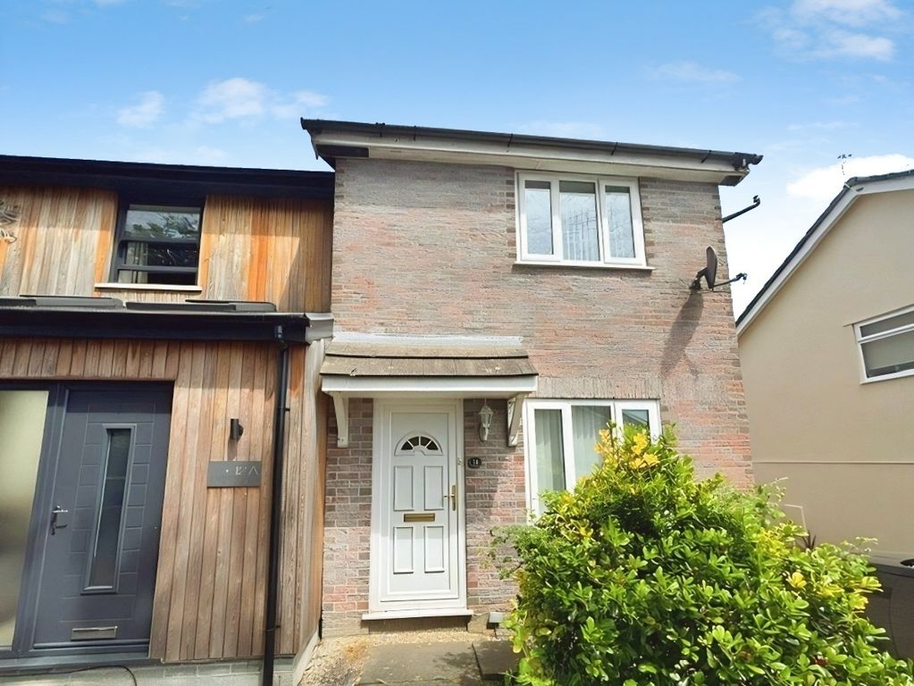 Property photo 1 of 8