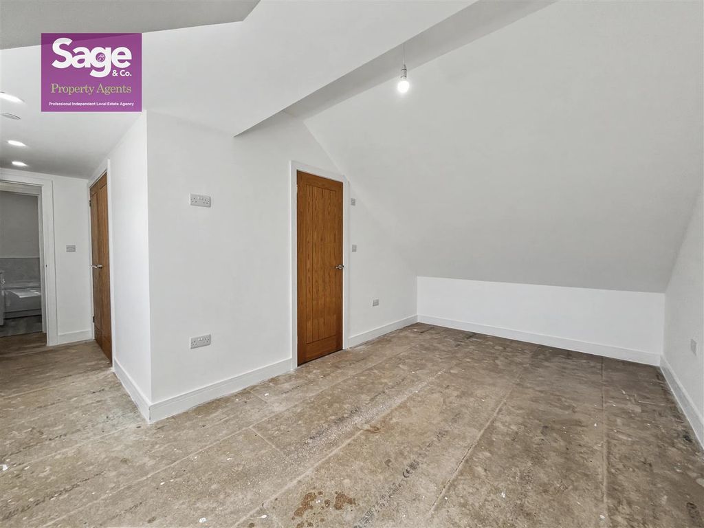 Additional image 22 of 5 bed detached house for saleCelynen Close, Newbridge NP11