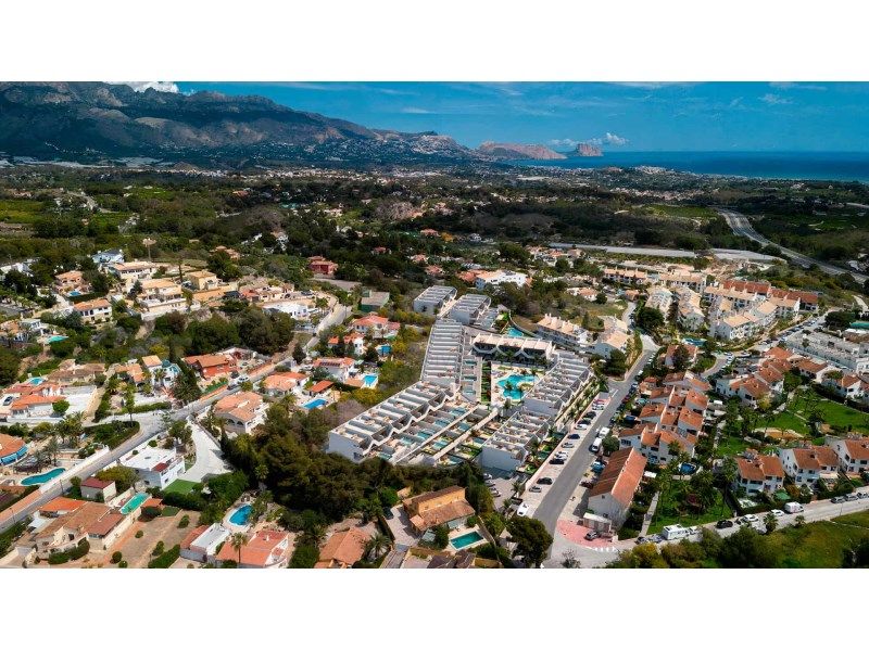 Property photo 2 of 10