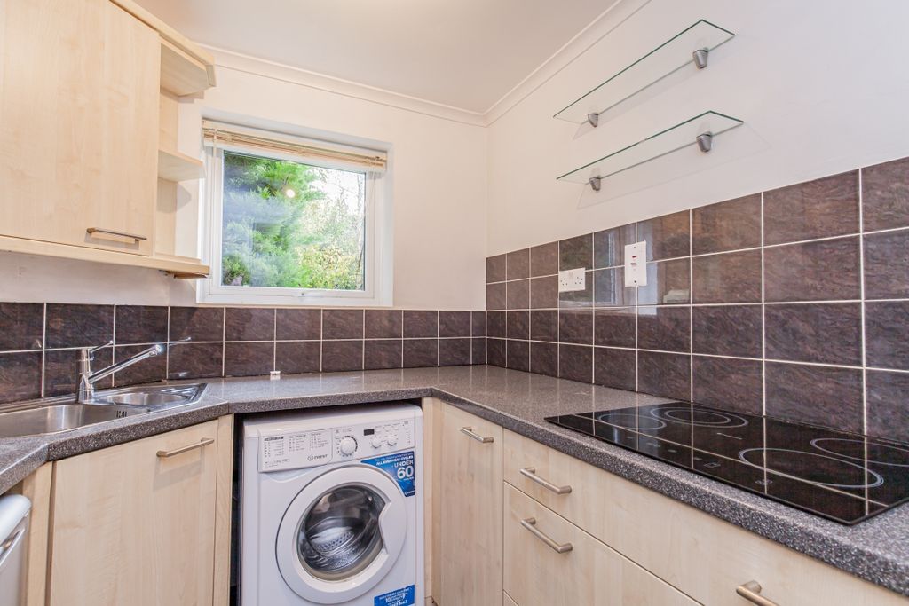 Property photo 2 of 9 145898