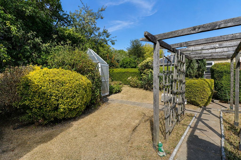 Property photo 3 of 15
