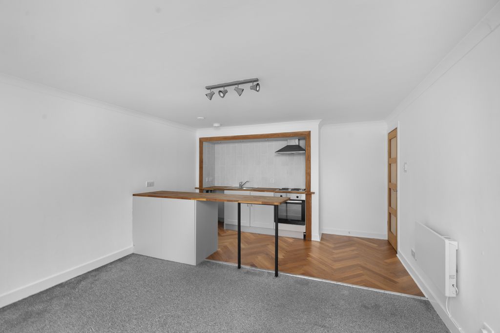 Property photo 3 of 12 Property Image 3