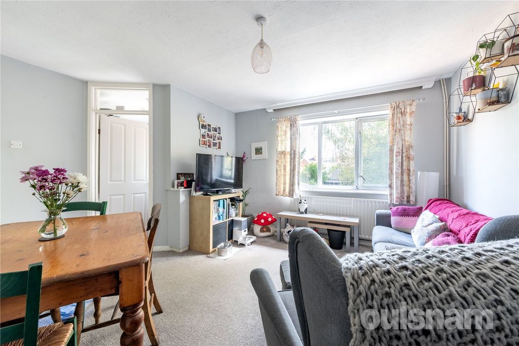 Property photo 3 of 10 Picture No. 07