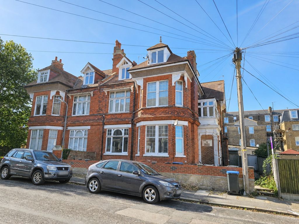 Property photo 1 of 7 Picture No. 06