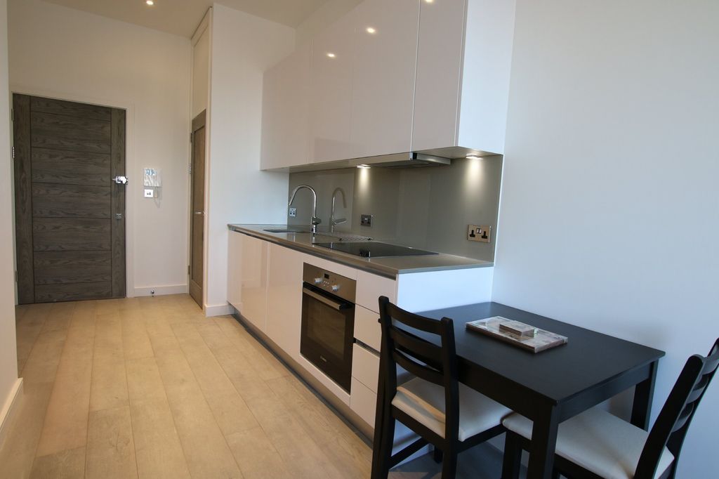 Property photo 1 of 4