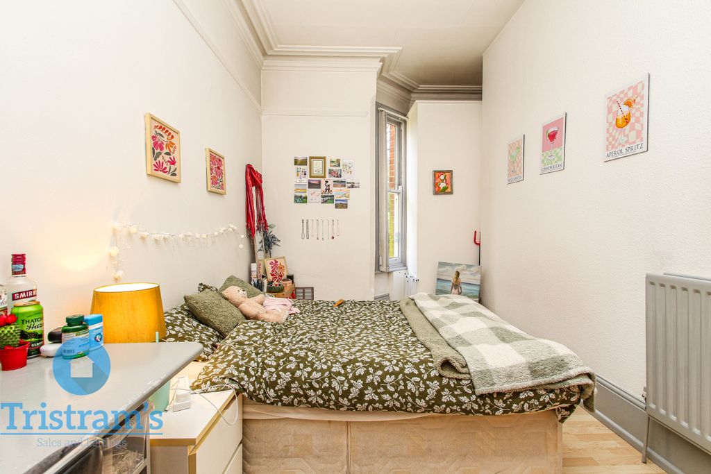 Property photo 1 of 15 Img_9081