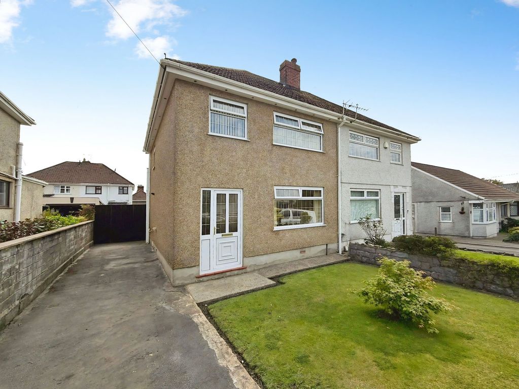 Property photo 1 of 30