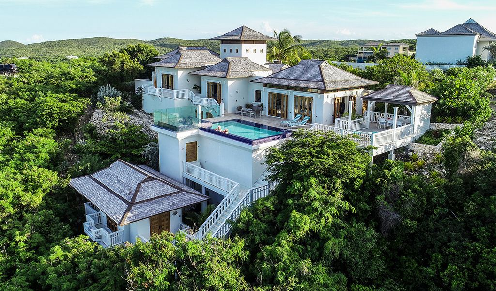 Property photo 1 of 23