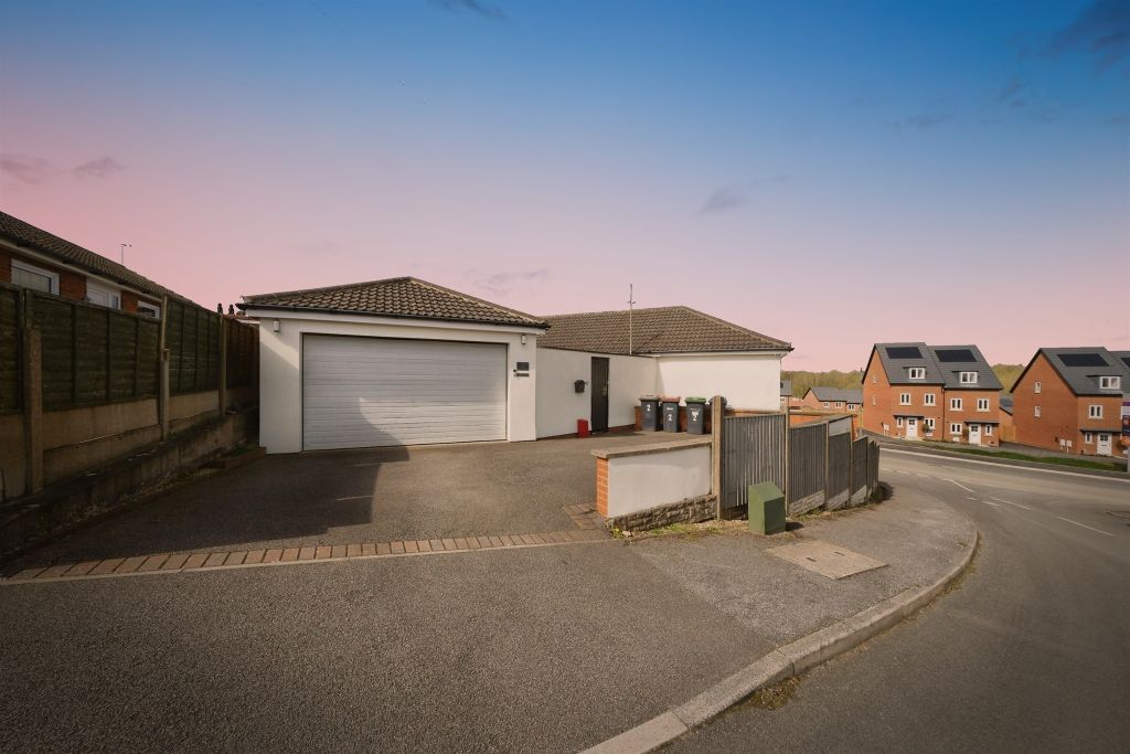 Property photo 1 of 22