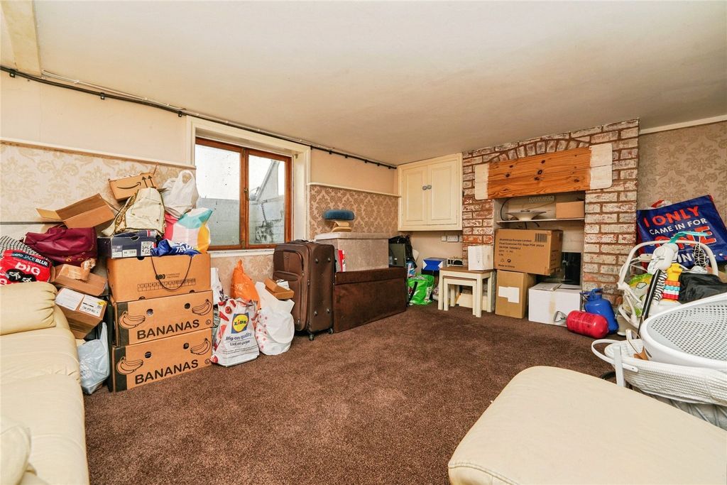 Property photo 3 of 26 Reception Room