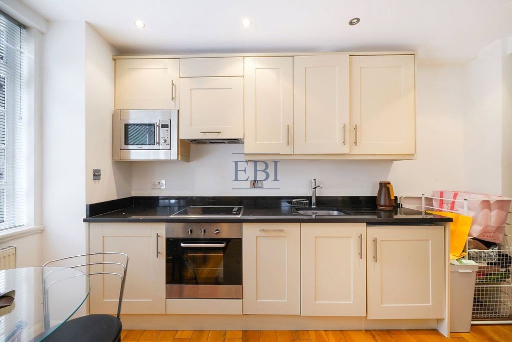 Property photo 3 of 9 Picture No. 08