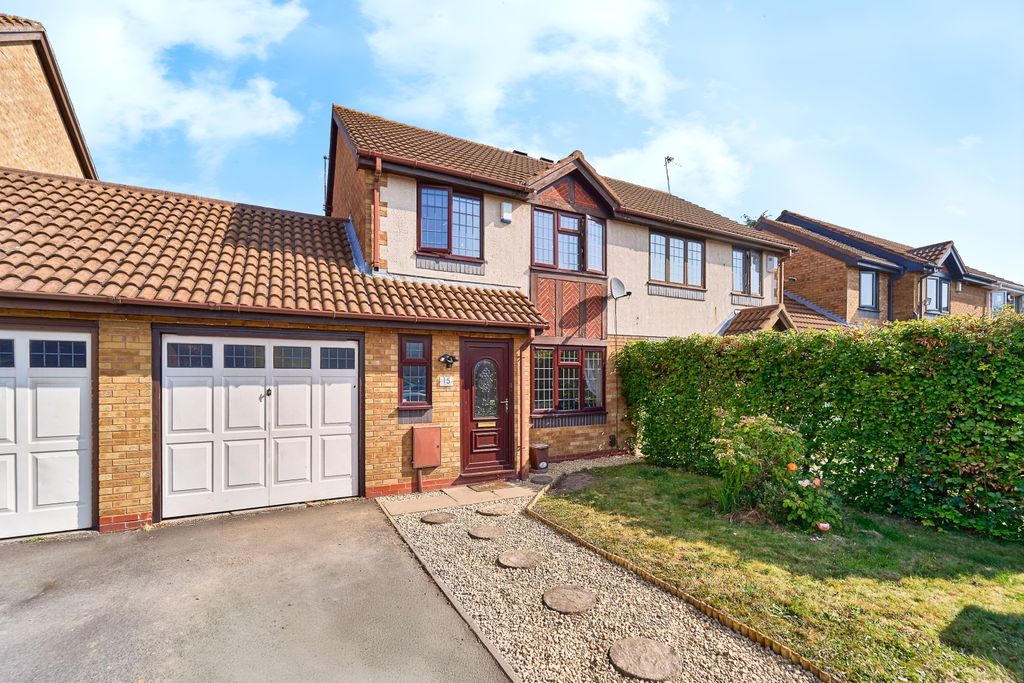 Property photo 1 of 15