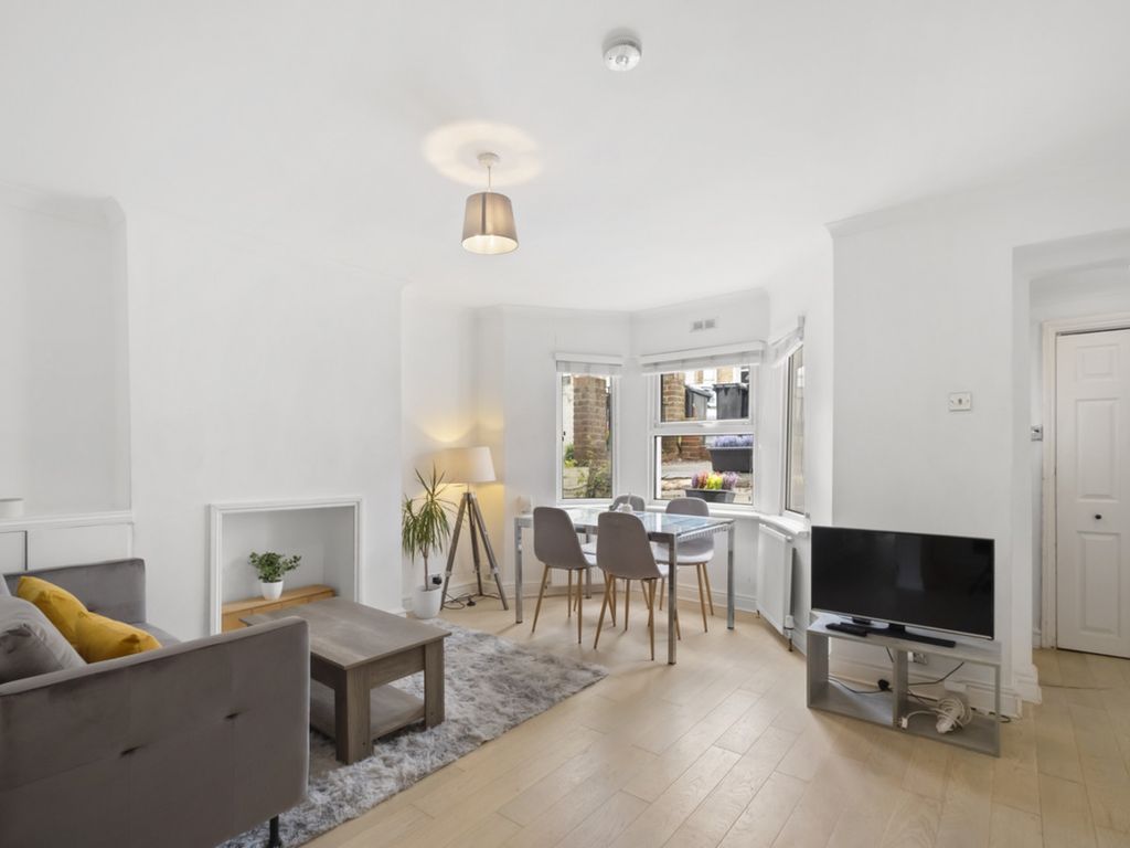 Property photo 2 of 7