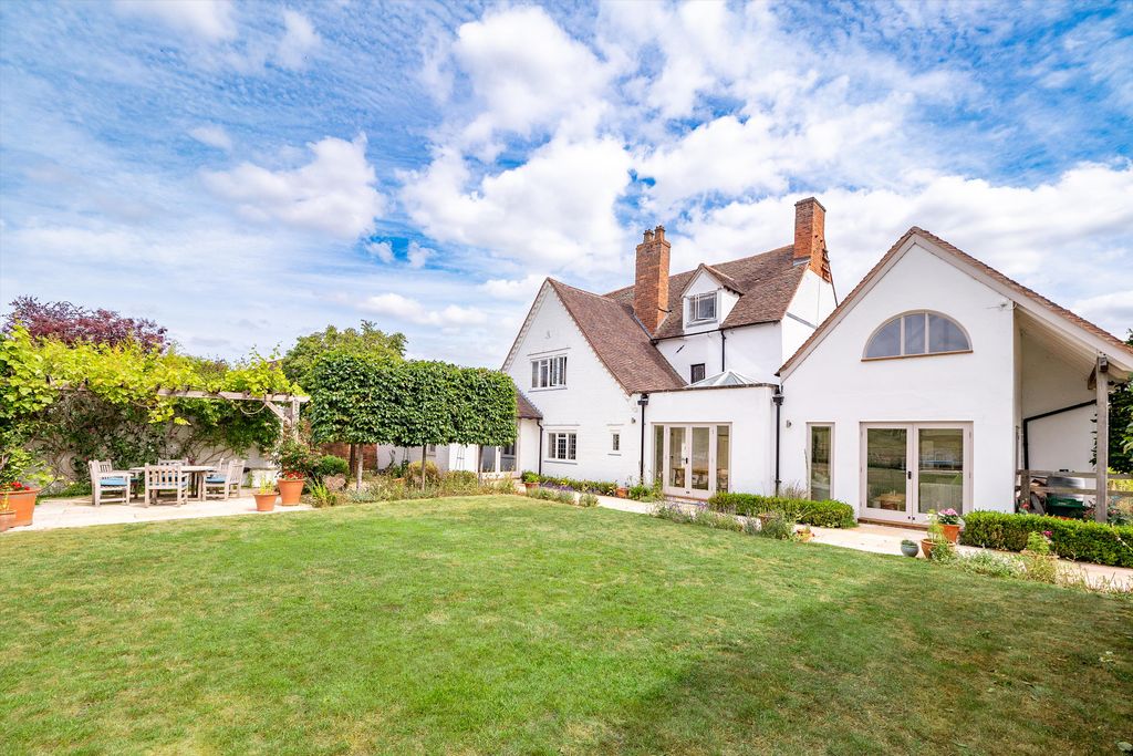 Property photo 2 of 39 Image