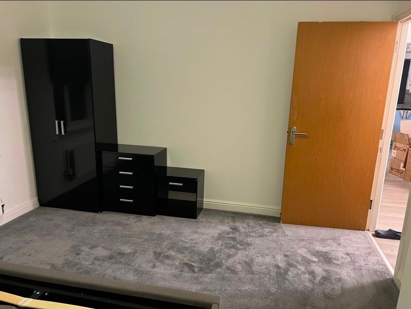 Property photo 3 of 6 Neat Double Bedroom With New Grey Carpet, Glossy B...