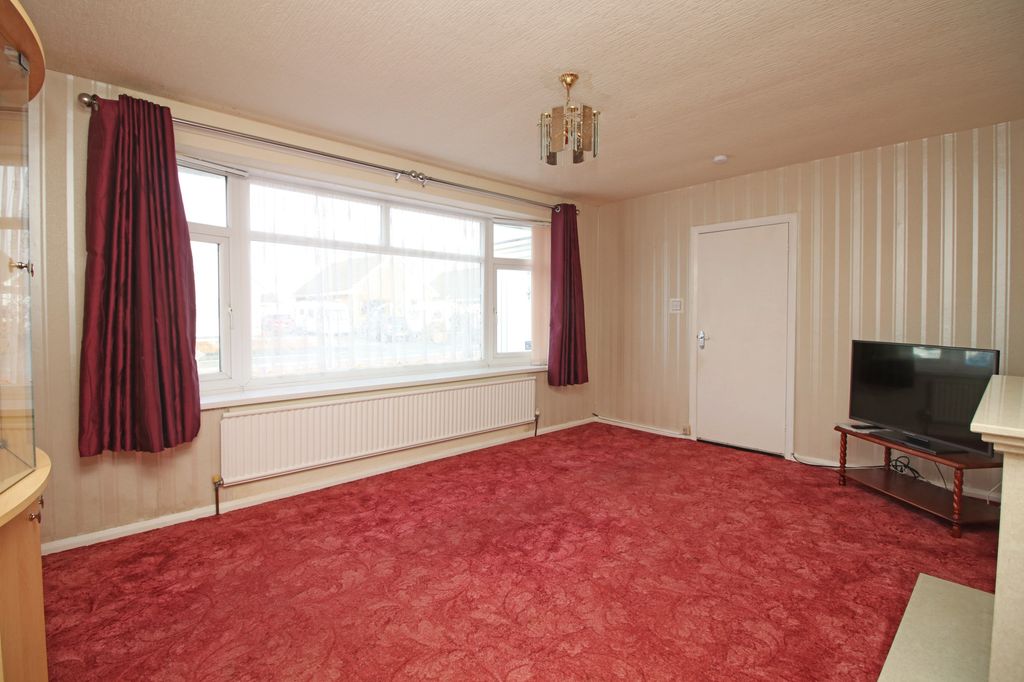 Property photo 3 of 19