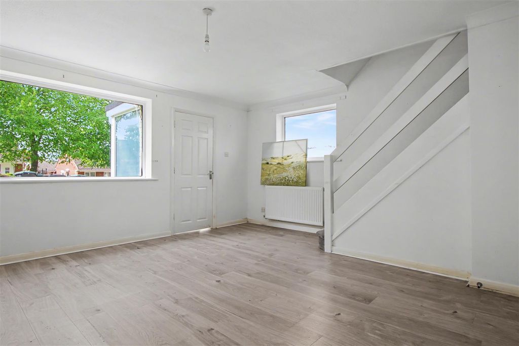 Property photo 3 of 11 Img_5766.Jpg