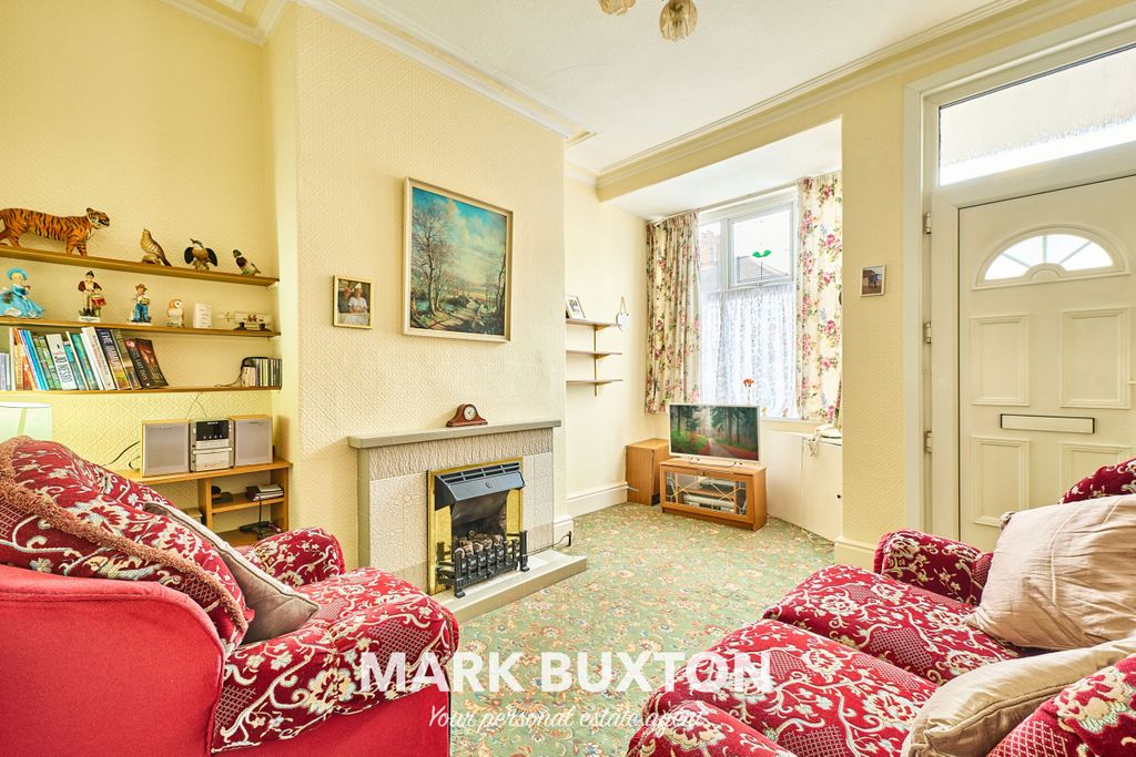 Property photo 2 of 15