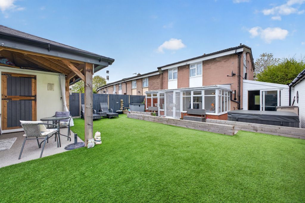 Property photo 3 of 24 5027887