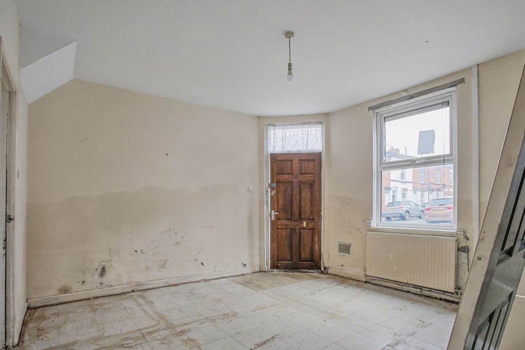 Property photo 3 of 23 32 Bruce Street, St.Helens, Wa10 2Ez