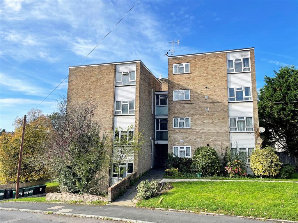 Property photo 1 of 12 9Bcmaina.Jpg