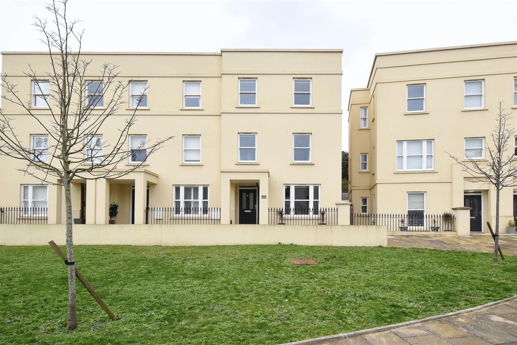 Property photo 2 of 27 Front Elevation