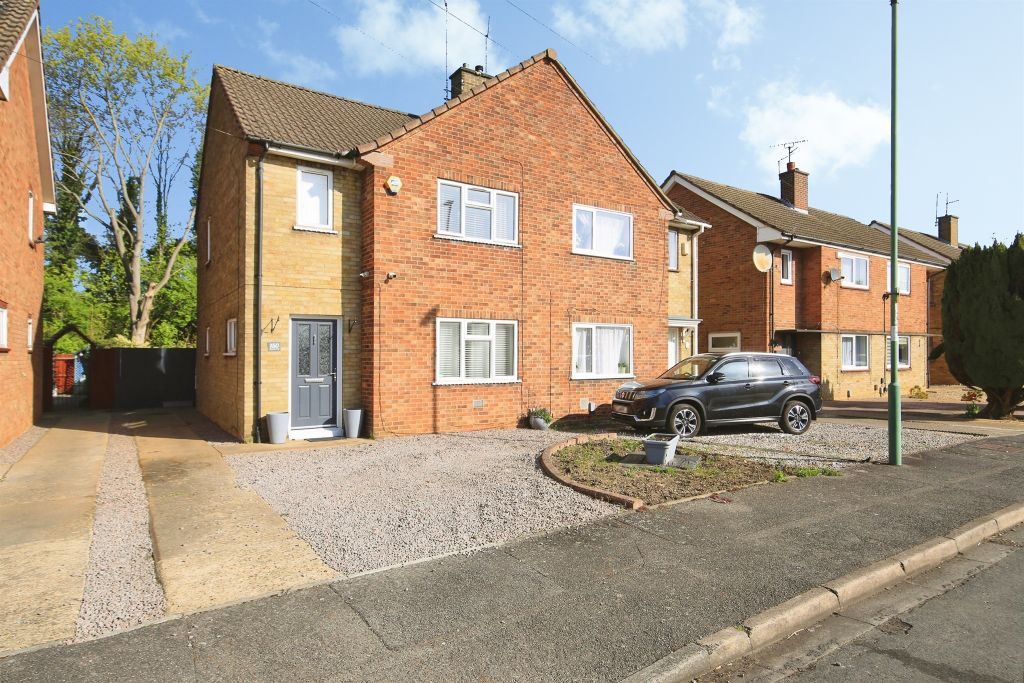 Property photo 1 of 3