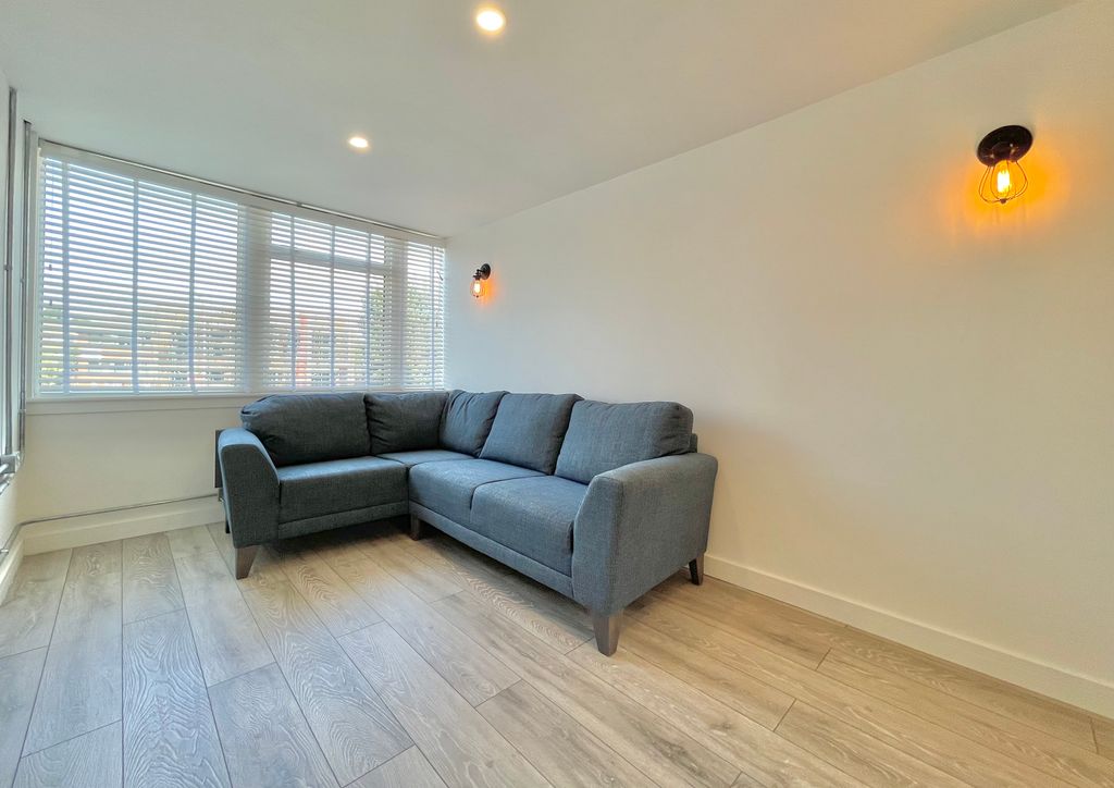 Property photo 2 of 6 Living Room