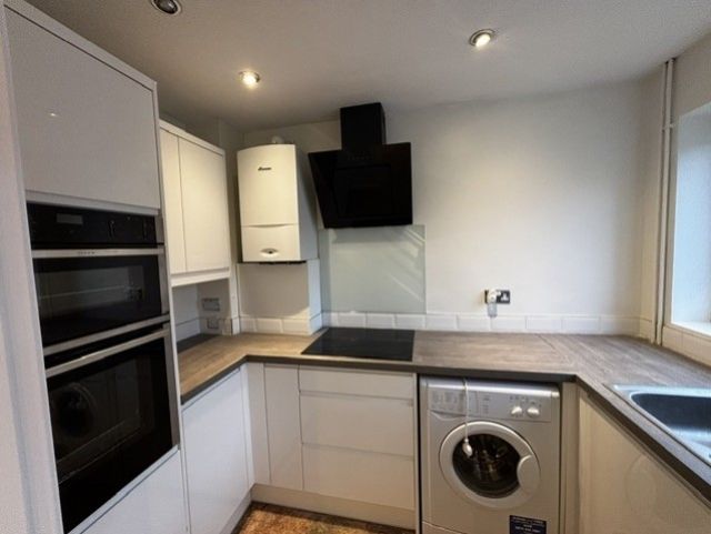 Property photo 3 of 6 9 Mayfield Kitchen