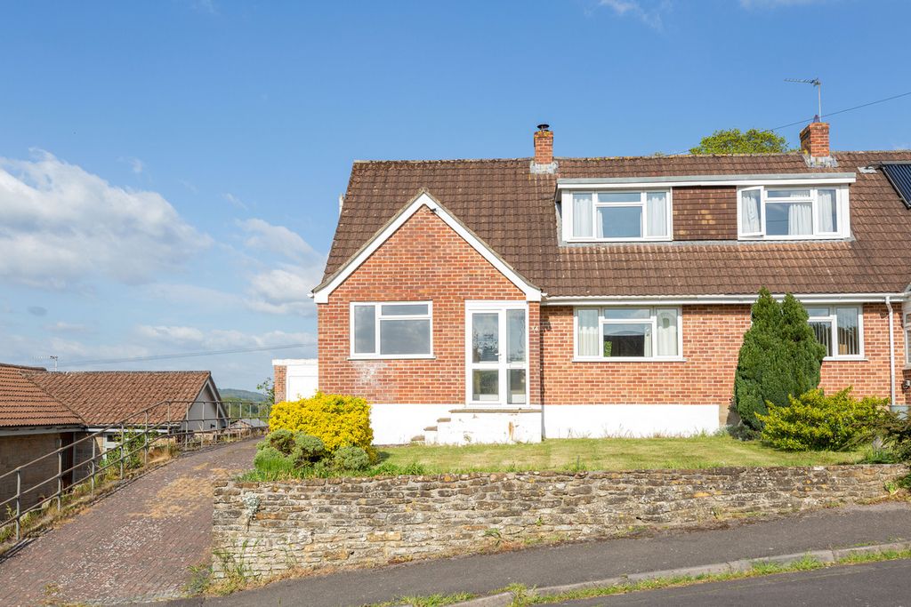 Property photo 1 of 19