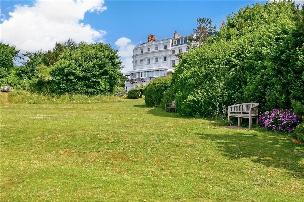 Property photo 2 of 18 Surrounding Area