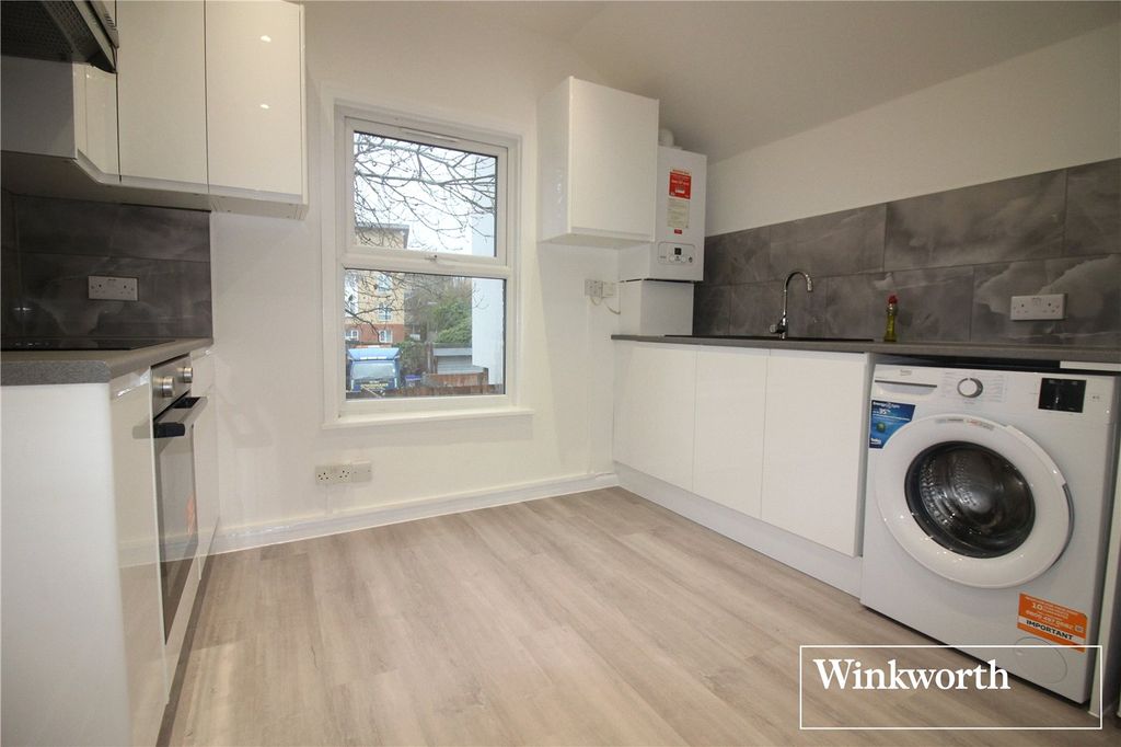 Property photo 2 of 6 Picture 2