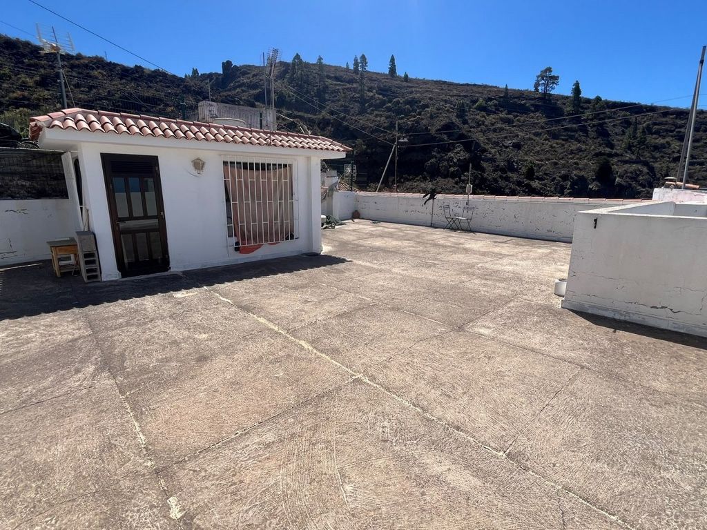 Property photo 1 of 25 House In Aripe