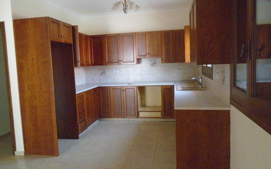 Property photo 2 of 2