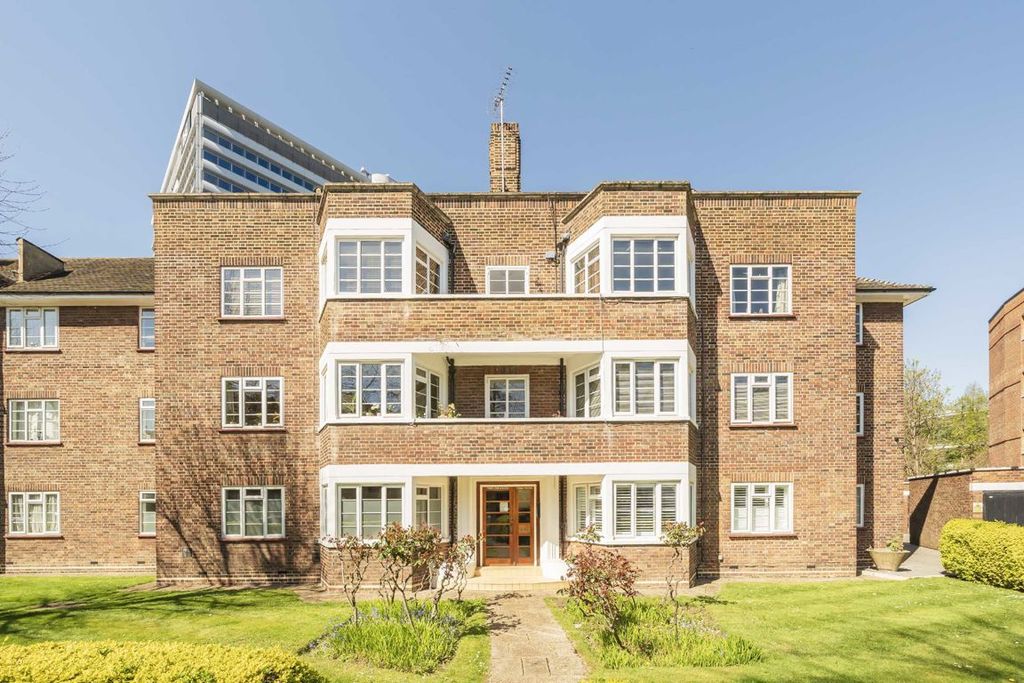 Property photo 1 of 4