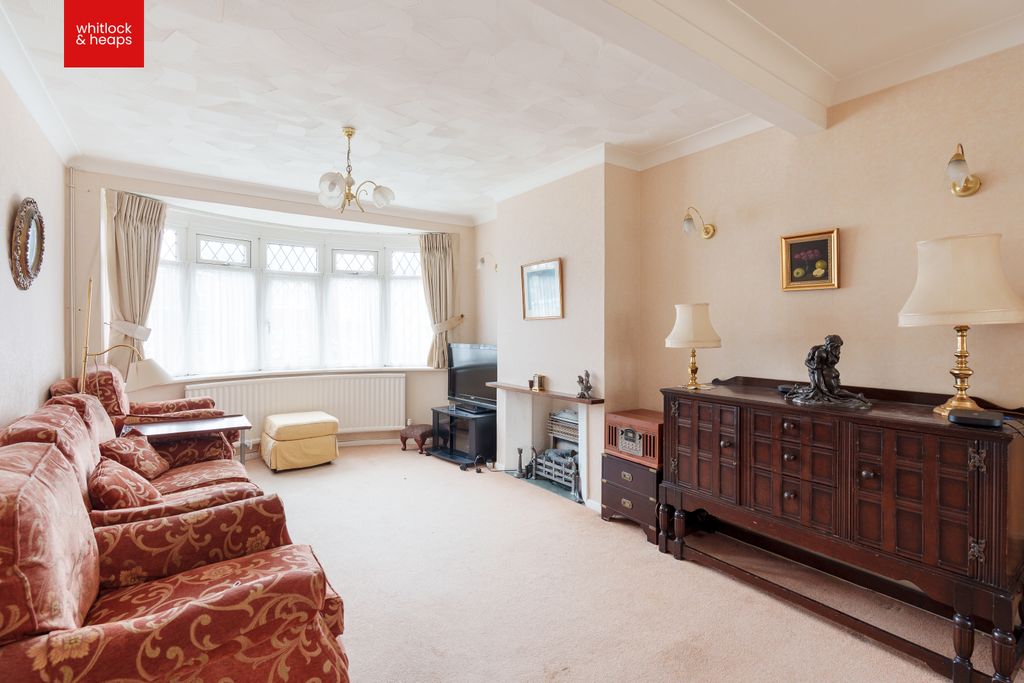 Property photo 3 of 13