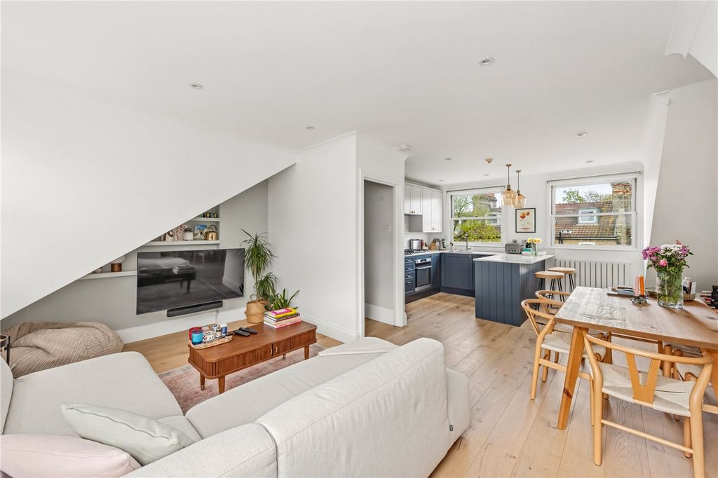 Property photo 2 of 12 Picture No. 05