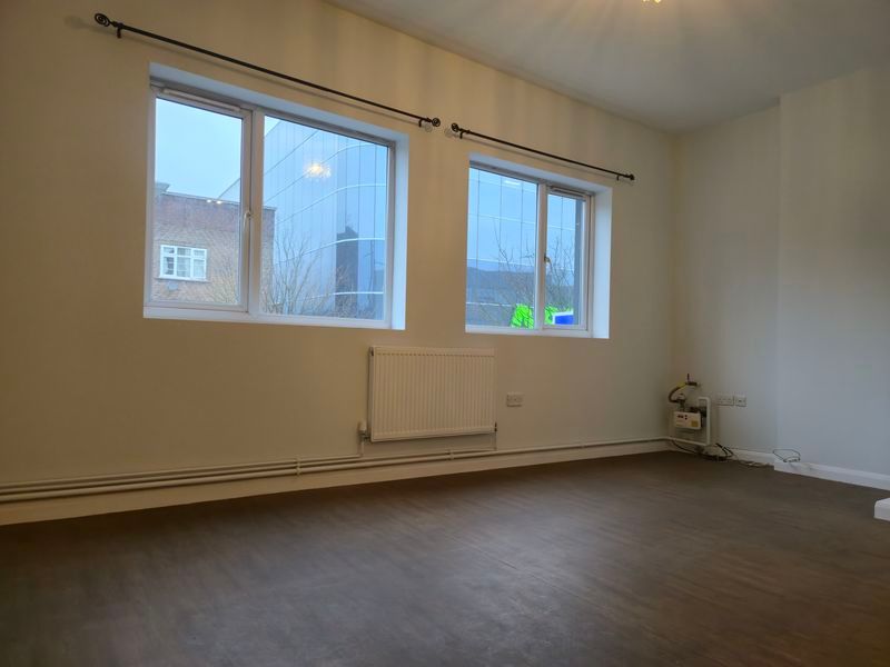 Property photo 2 of 7 Lounge Angle 1