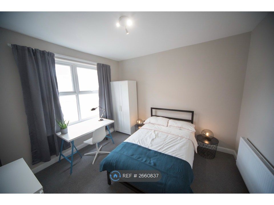 Property photo 3 of 8