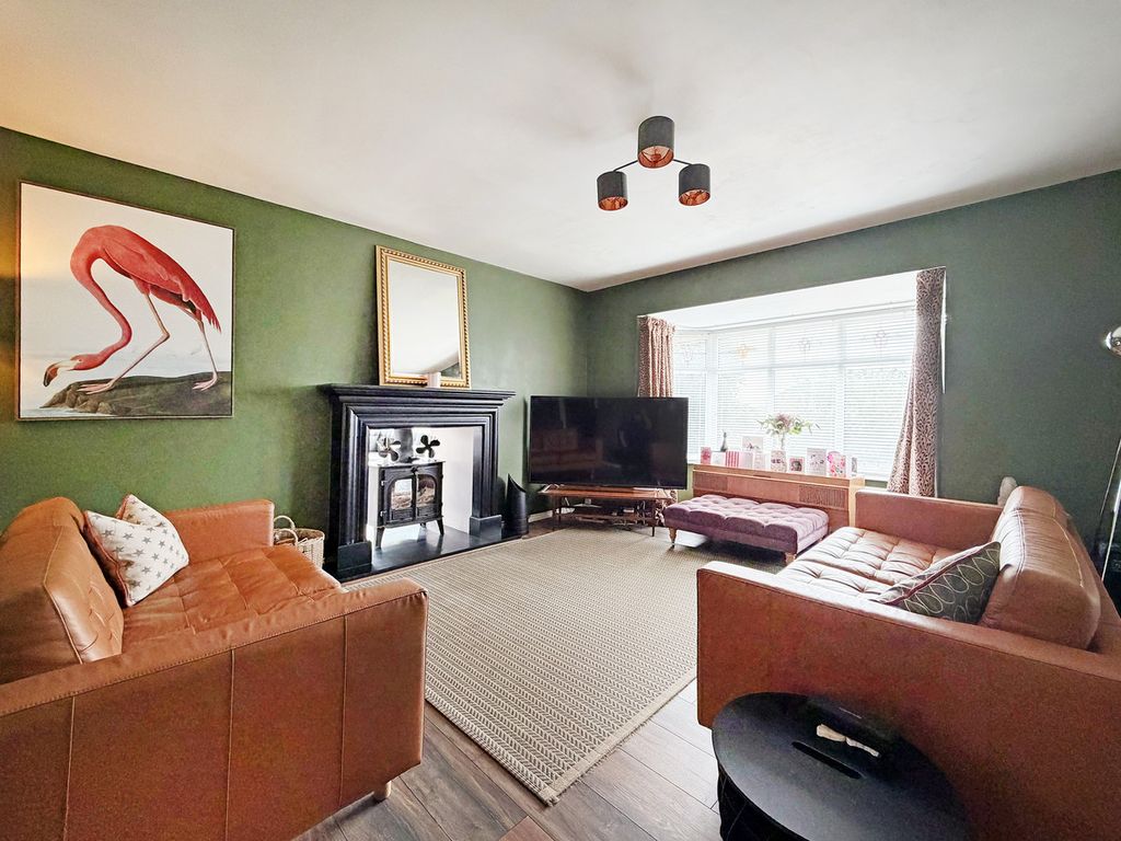 Property photo 2 of 50