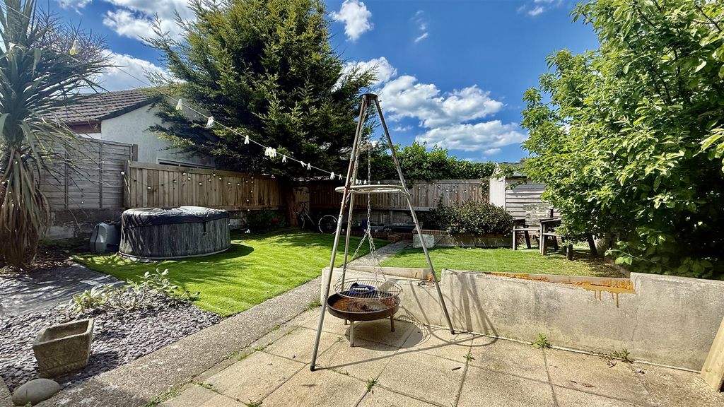 Property photo 2 of 18 Img_0289.Jpg