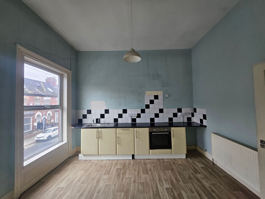 Property photo 3 of 3