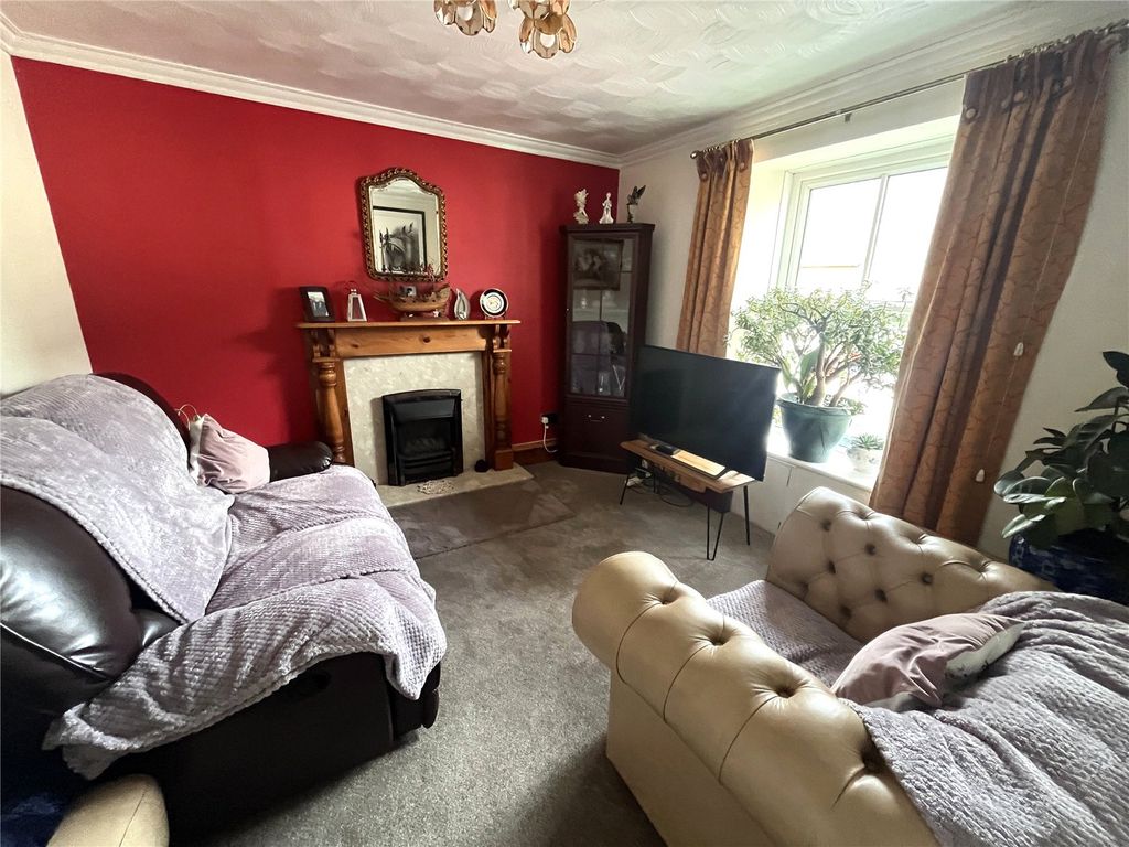 Property photo 3 of 21 Picture No. 40