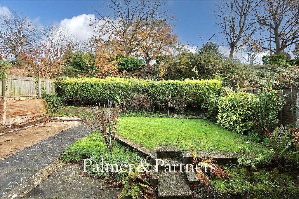 Property photo 3 of 17 Picture No. 06